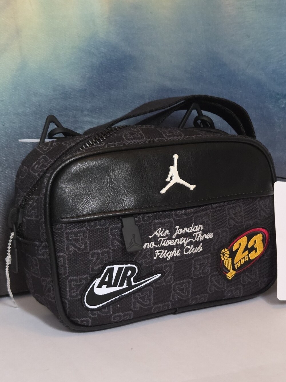 Jordan Flight Club Bag With Straps NWT - Picture 2 of 16